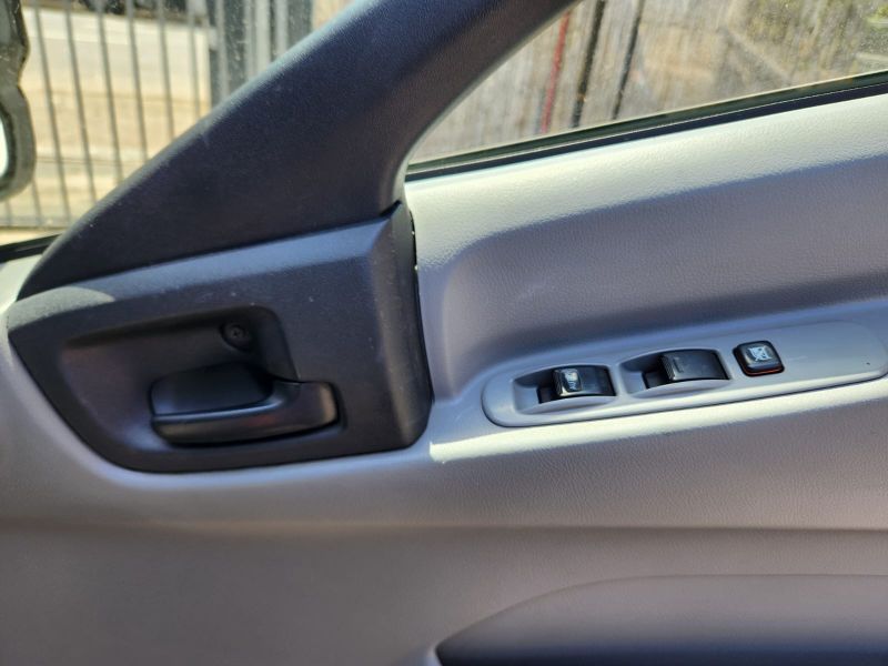  30311  TOYOTA DYNA  2015  