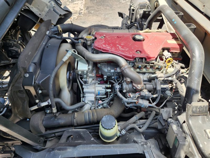  30311  TOYOTA DYNA  2015  