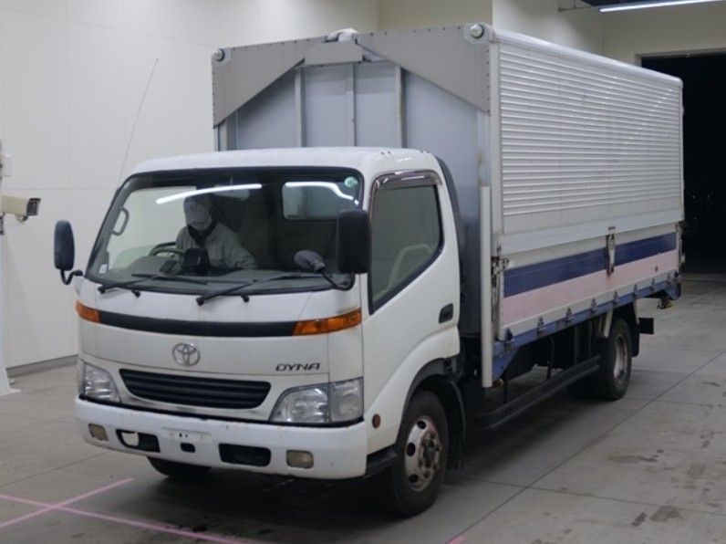  30312  TOYOTA DYNA  2001 