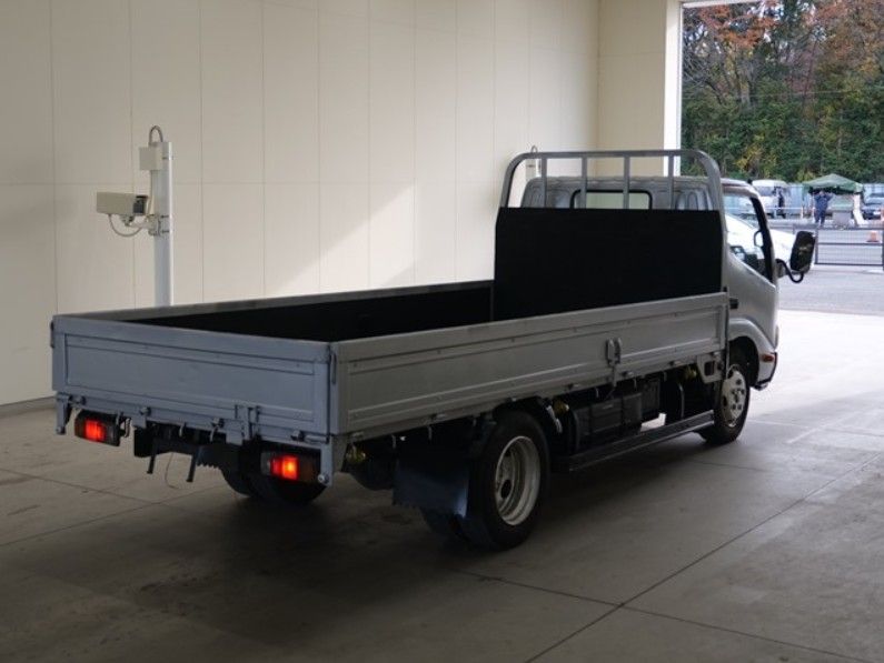  30313  TOYOTA DYNA  2012  