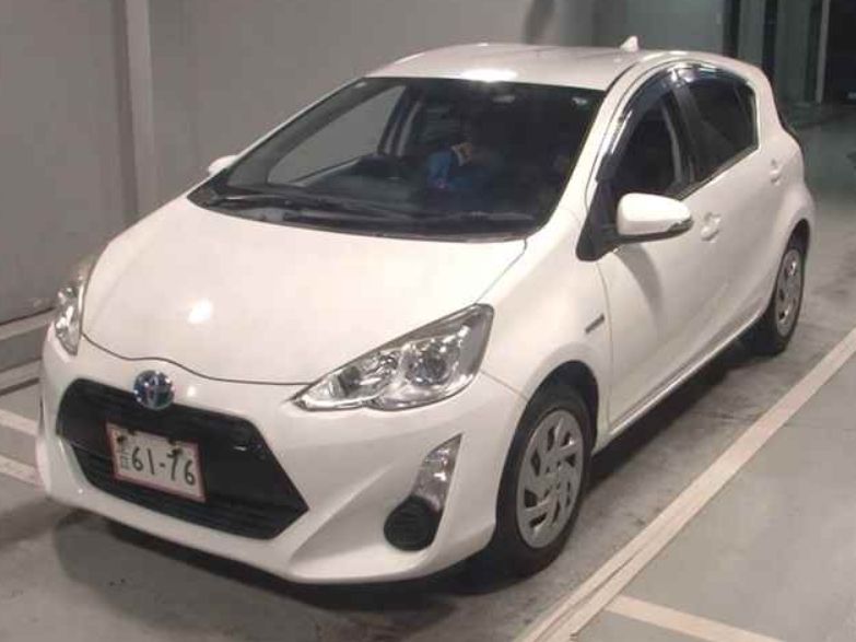  30316  TOYOTA AQUA  2016  