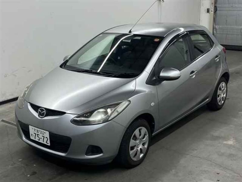  30328  MAZDA DEMIO  2010  