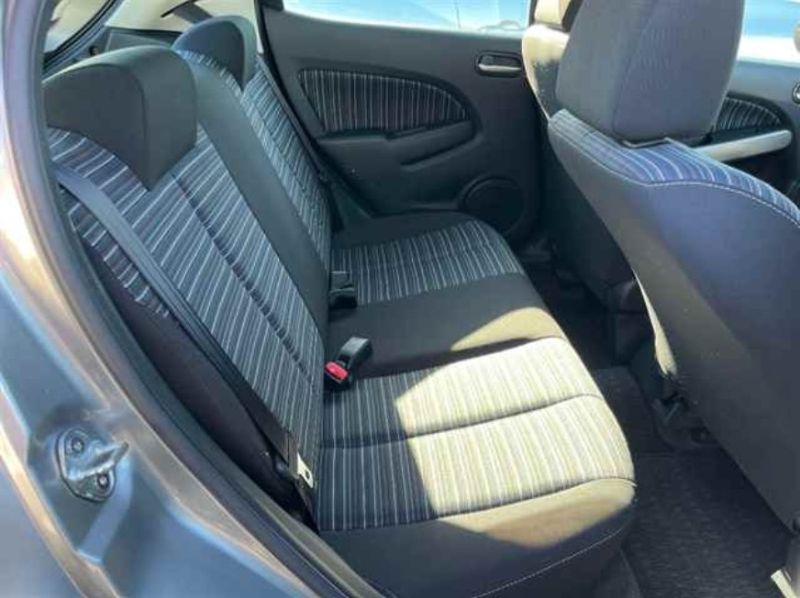  30328  MAZDA DEMIO  2010  