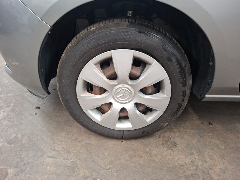  30328  MAZDA DEMIO  2010  