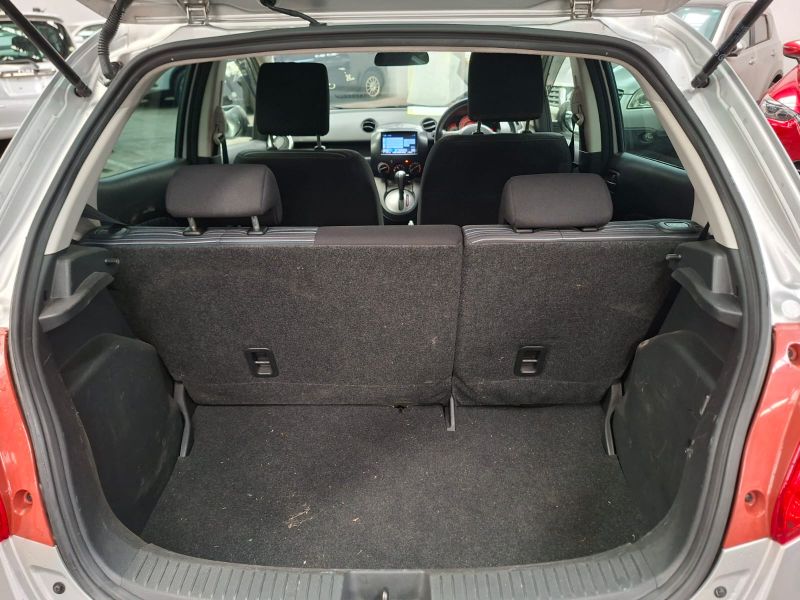  30331  MAZDA DEMIO  2011  