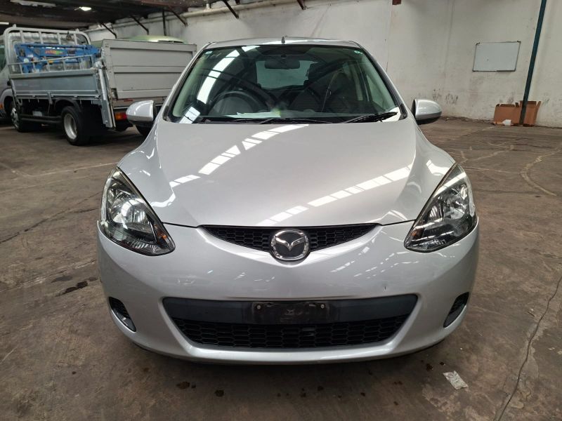  30331  MAZDA DEMIO  2011  