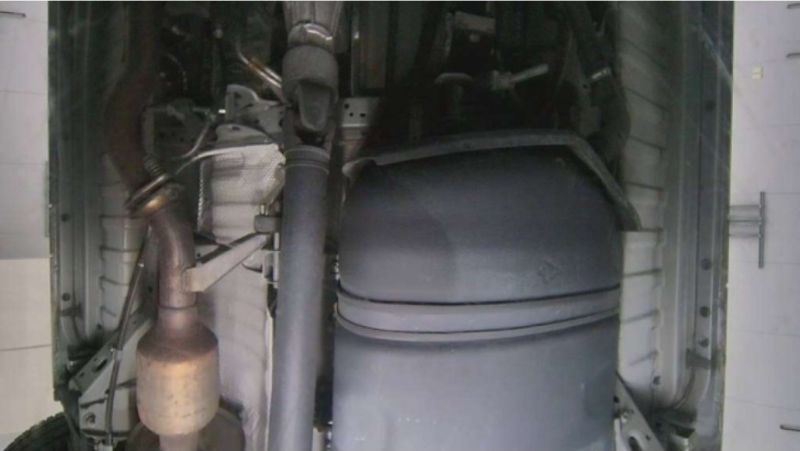  30333  TOYOTA REGIUS  2017  