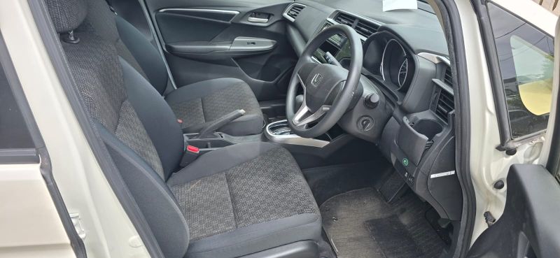  30336  HONDA FIT  2016  