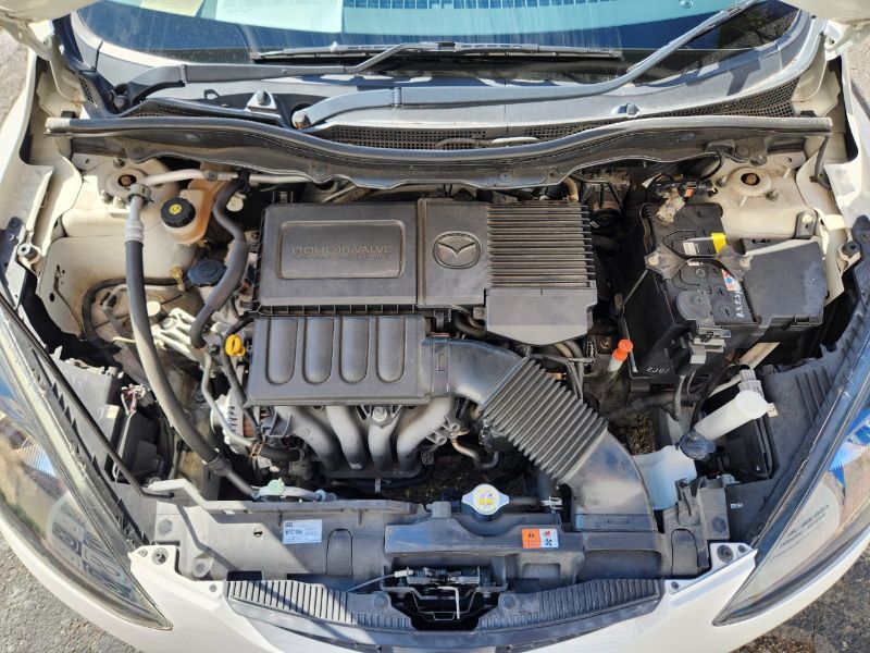  30338  MAZDA DEMIO  2010  