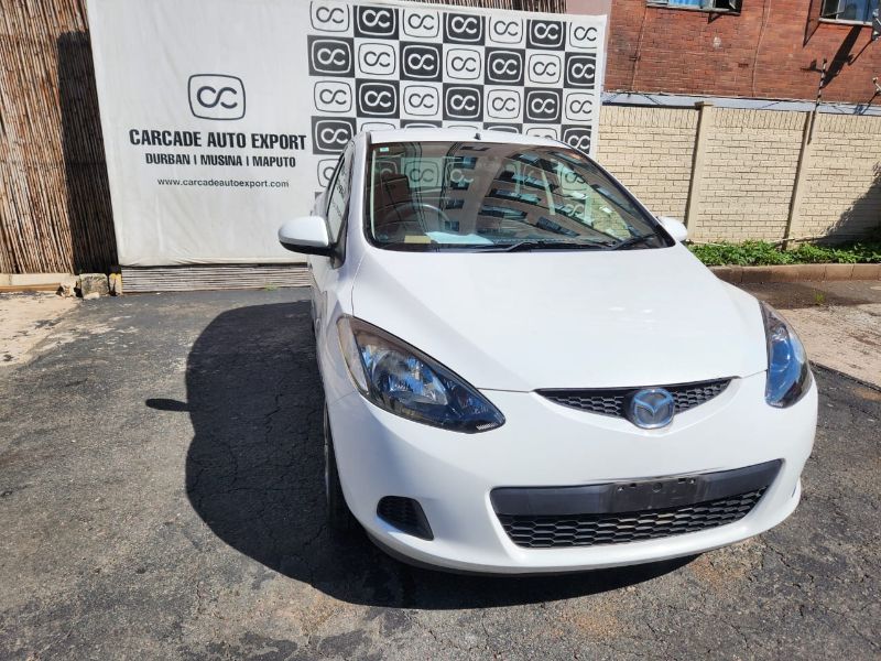  30338  MAZDA DEMIO  2010  