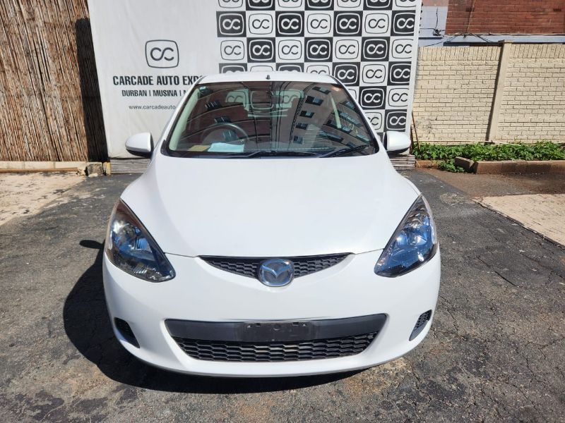  30338  MAZDA DEMIO  2010  