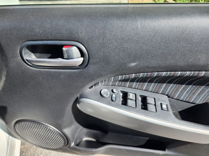  30338  MAZDA DEMIO  2010  