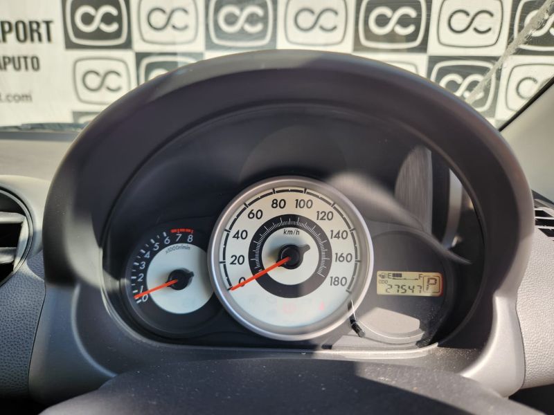  30338  MAZDA DEMIO  2010  