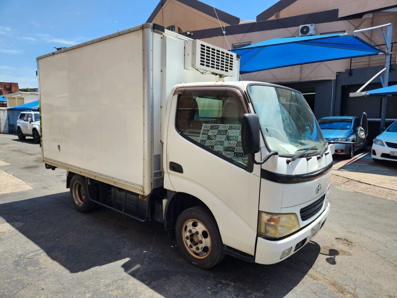  30345  TOYOTA DYNA  2005  