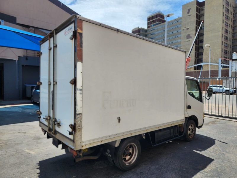  30345  TOYOTA DYNA  2005  