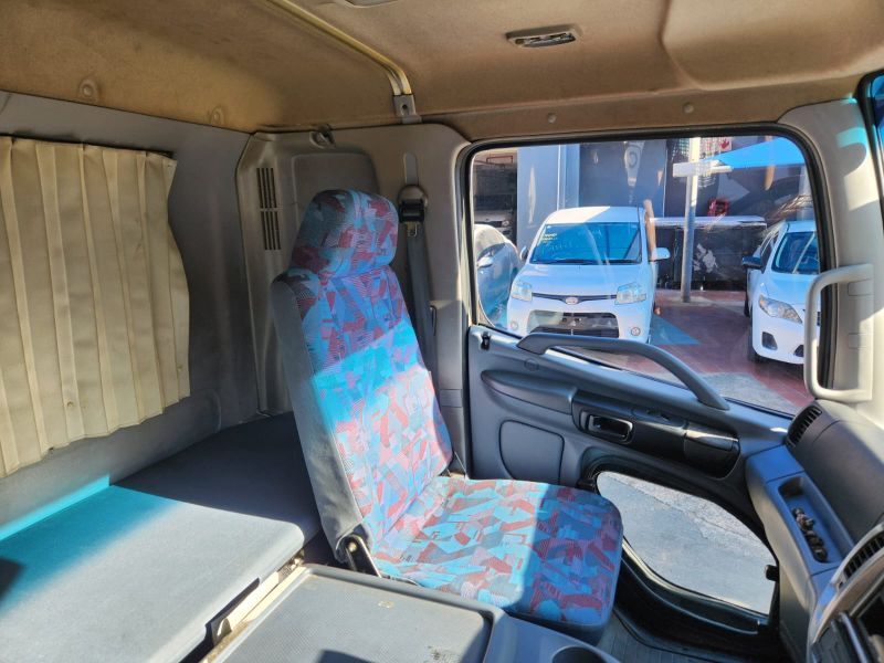  30347  HINO RANGER  2003  