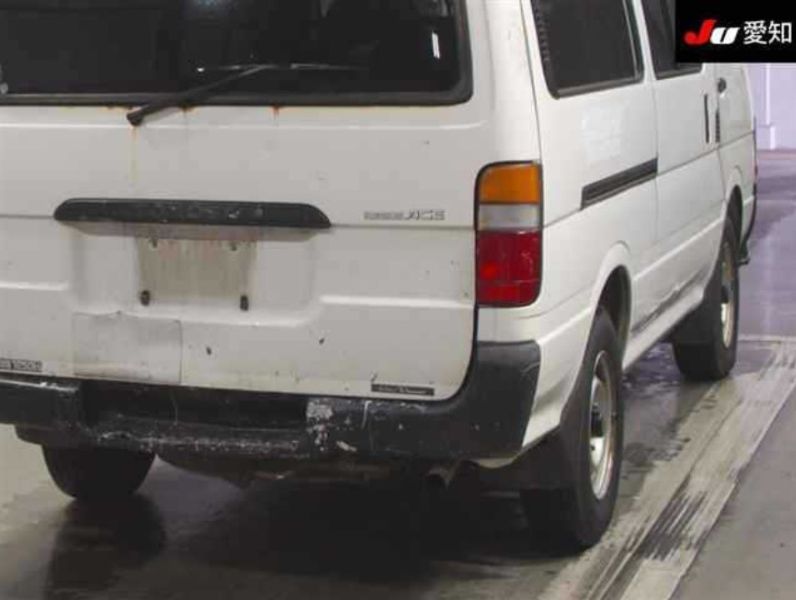  30348  TOYOTA REGIUS  2001  