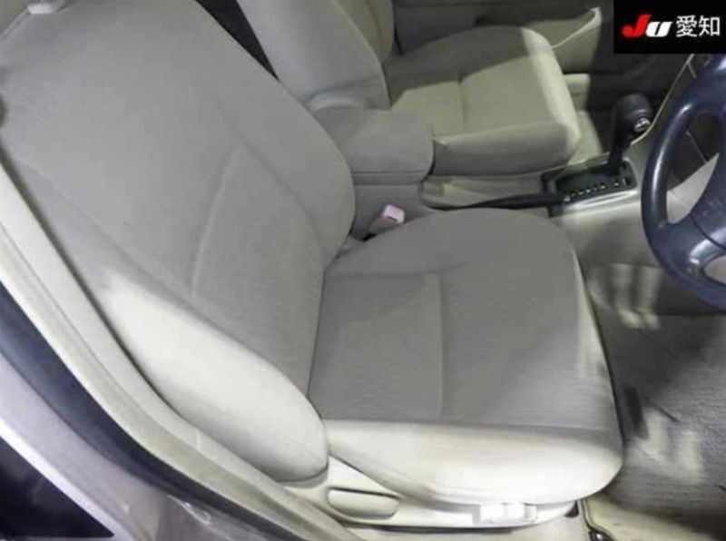  30349  TOYOTA COROLLA  2004  