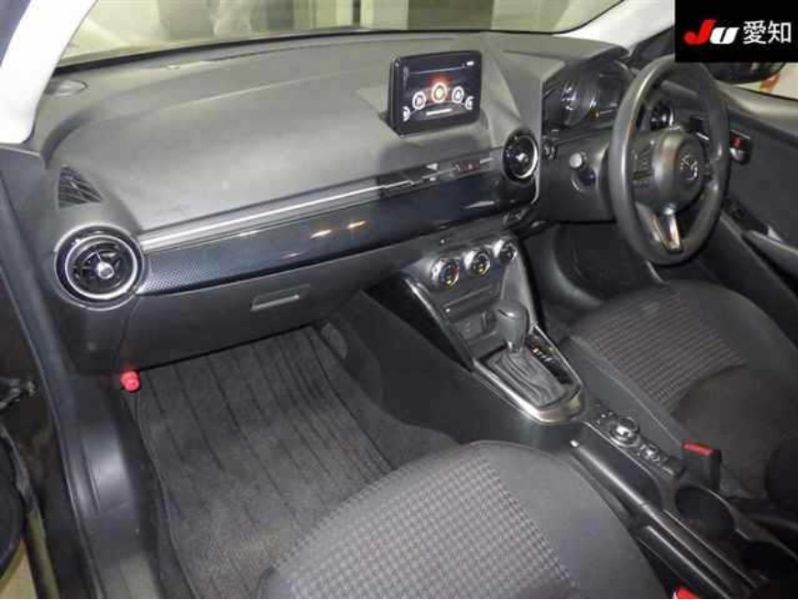  30351  MAZDA DEMIO  2016  