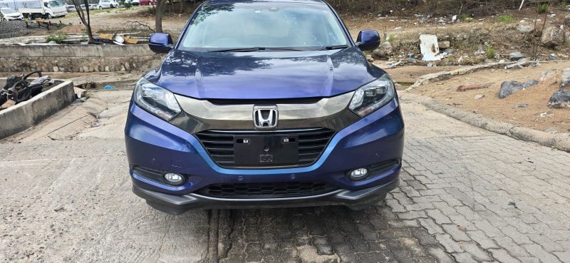  30354  HONDA VEZEL  2016  