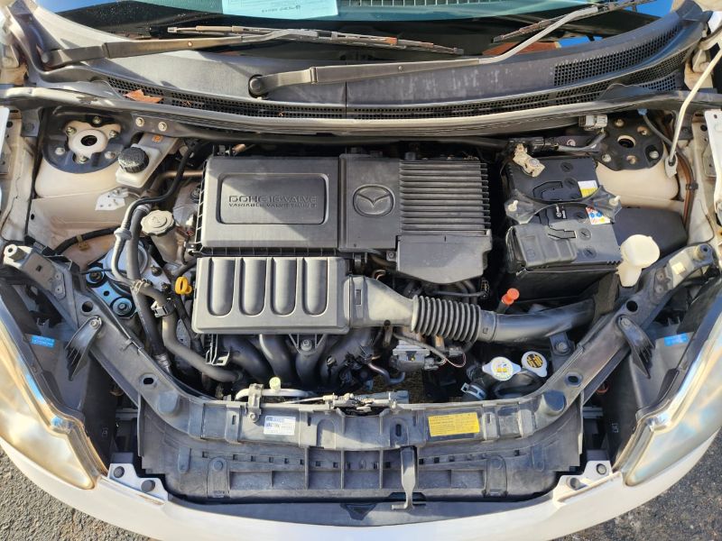  30356  MAZDA VERISA  2010  