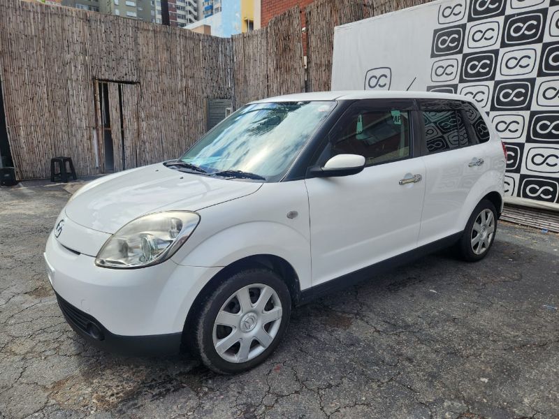  30356  MAZDA VERISA  2010 