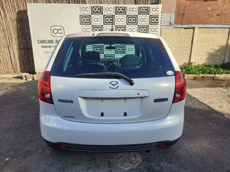  30356  MAZDA VERISA  2010  
