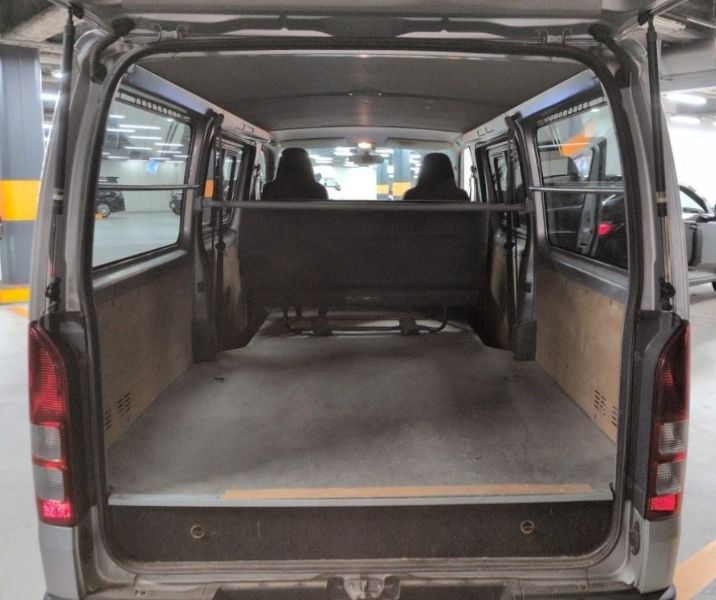  30357  TOYOTA HIACE  2017  