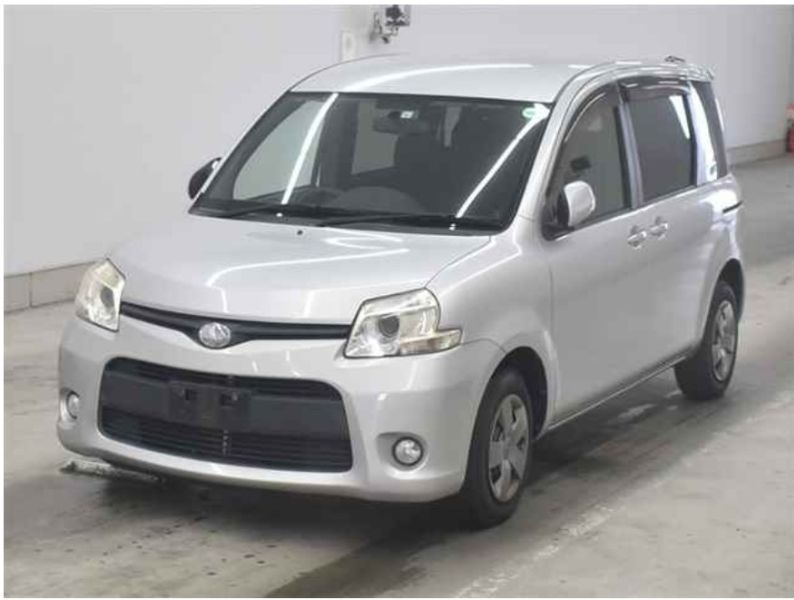  30358  TOYOTA SIENTA  2011 