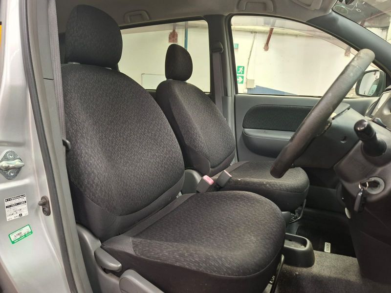  30358  TOYOTA SIENTA  2011  