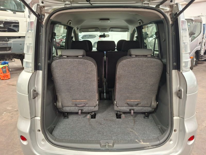  30358  TOYOTA SIENTA  2011  
