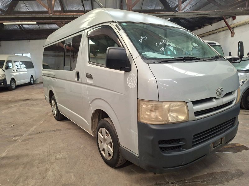  30364  TOYOTA HIACE  2005  