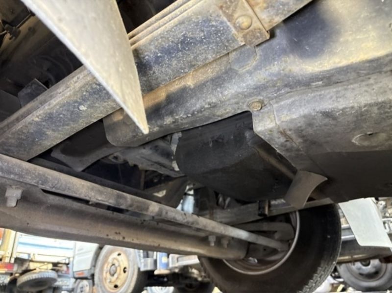  30367  HINO DUTRO  2003  