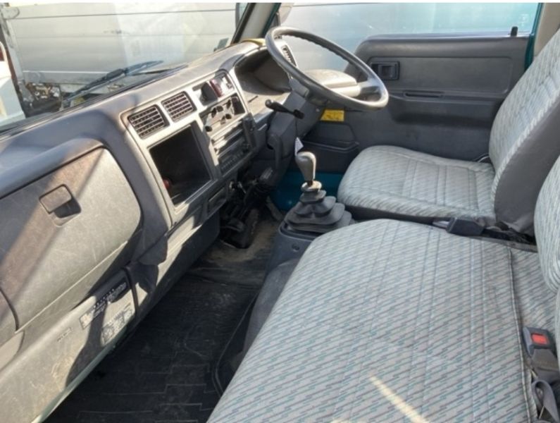  30368  TOYOTA DYNA  1999  