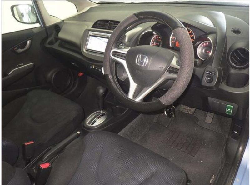  30371  HONDA FIT  2012  