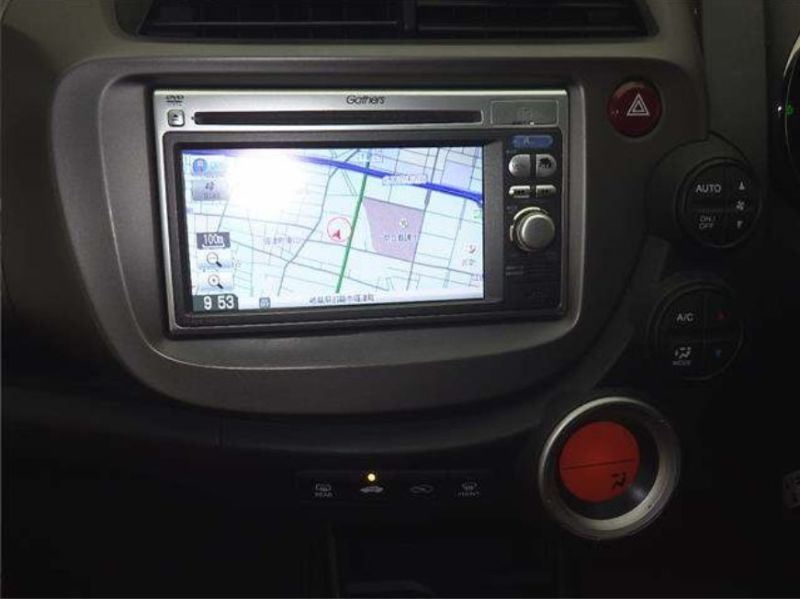  30371  HONDA FIT  2012  