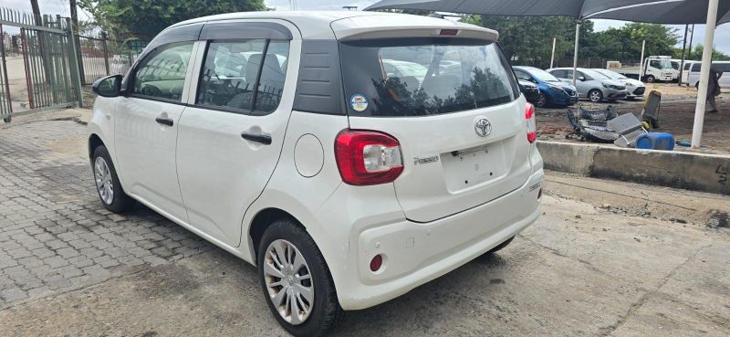  30372  TOYOTA PASSO  2018  