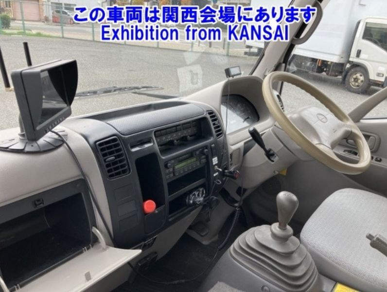  30375  HINO DUTRO  2003  