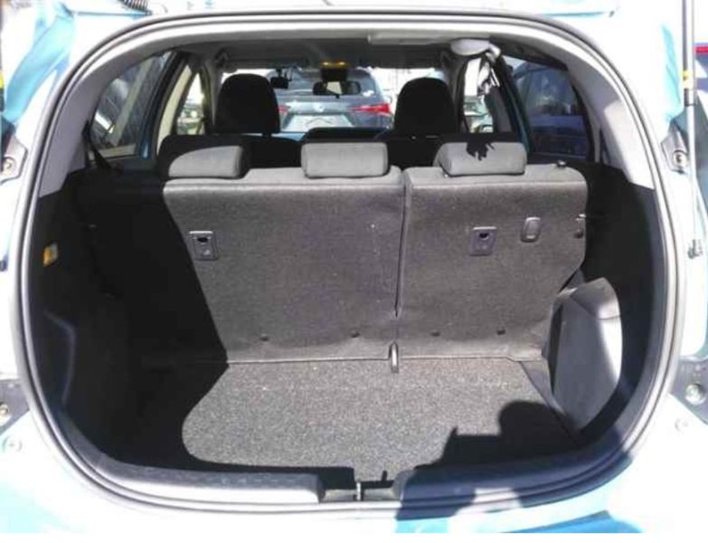  30377  TOYOTA AQUA  2016  