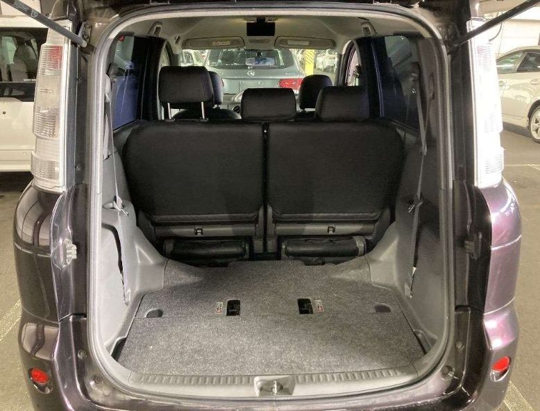  30389  TOYOTA SIENTA  2015  