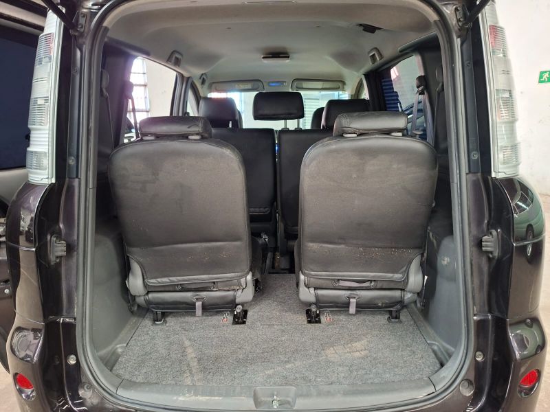  30389  TOYOTA SIENTA  2015  