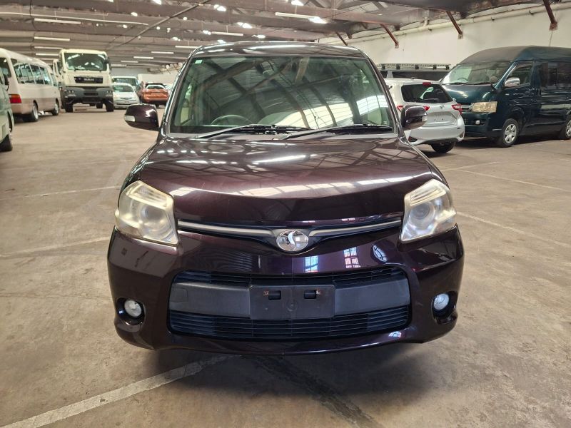  30389  TOYOTA SIENTA  2015  