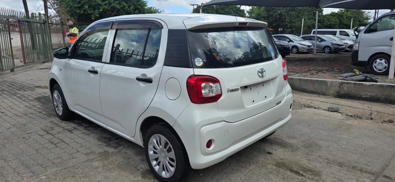 30392  TOYOTA PASSO  2017  