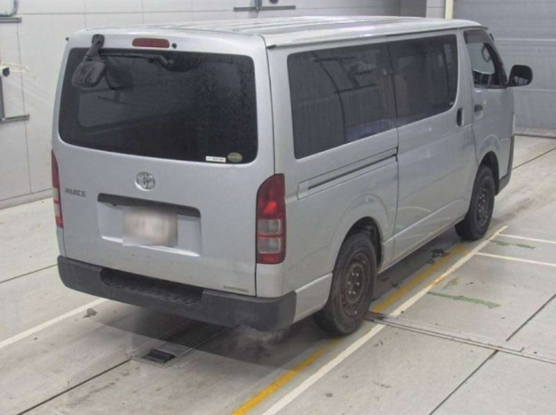  30393  TOYOTA HIACE  2016  