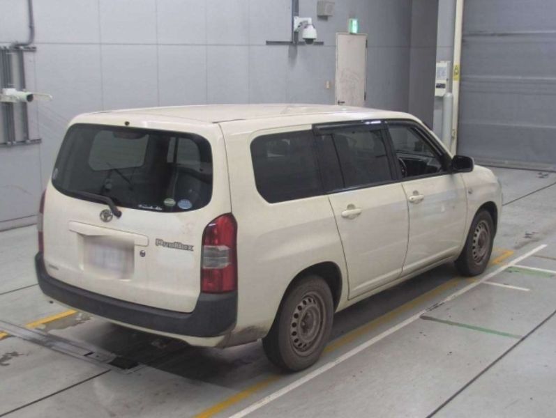  30394  TOYOTA PROBOX  2017  