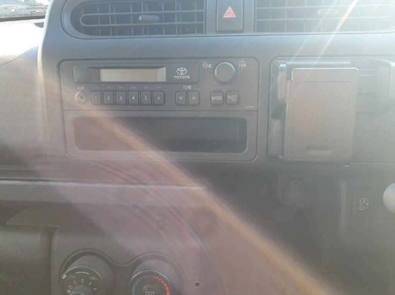  30394  TOYOTA PROBOX  2017  