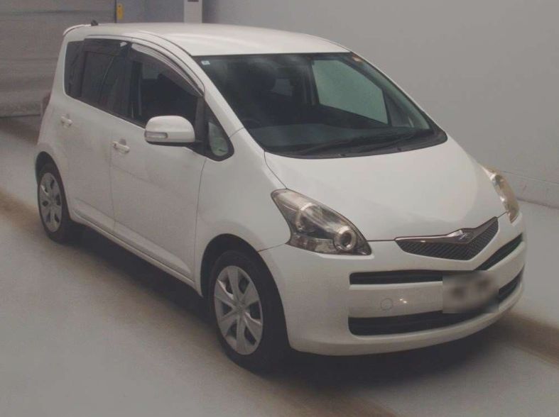  30398  TOYOTA RACTIS  2010 
