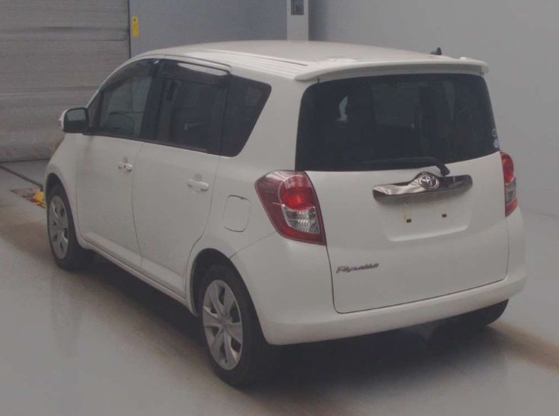  30398  TOYOTA RACTIS  2010  