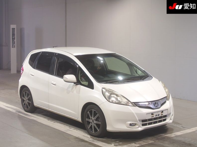  30398 TOYOTA RACTIS  2010  