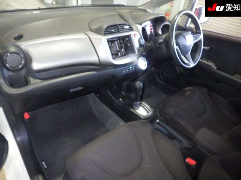  30401  HONDA FIT  2012  